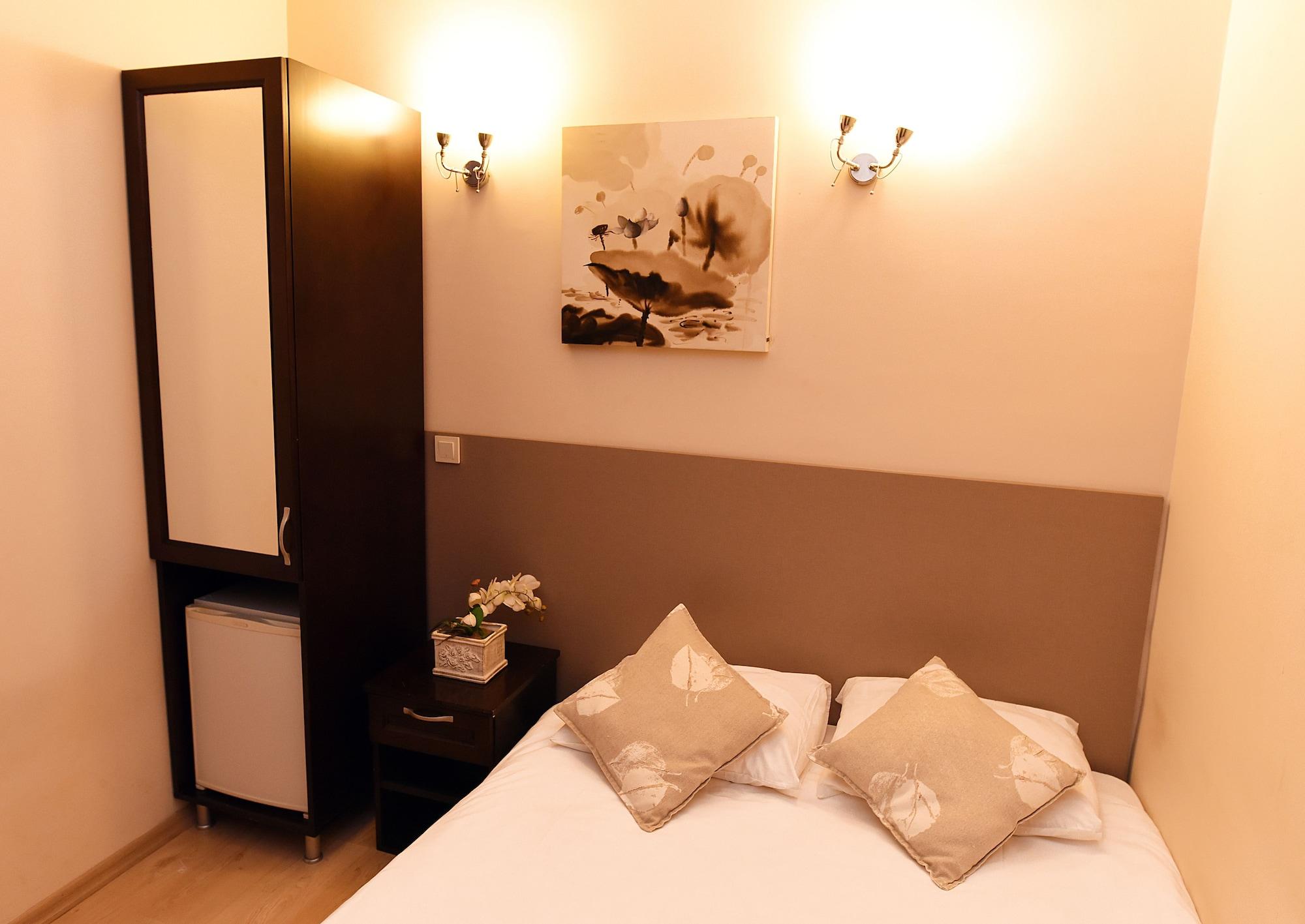 Marine House Boutique Hotel Adalar Ngoại thất bức ảnh
