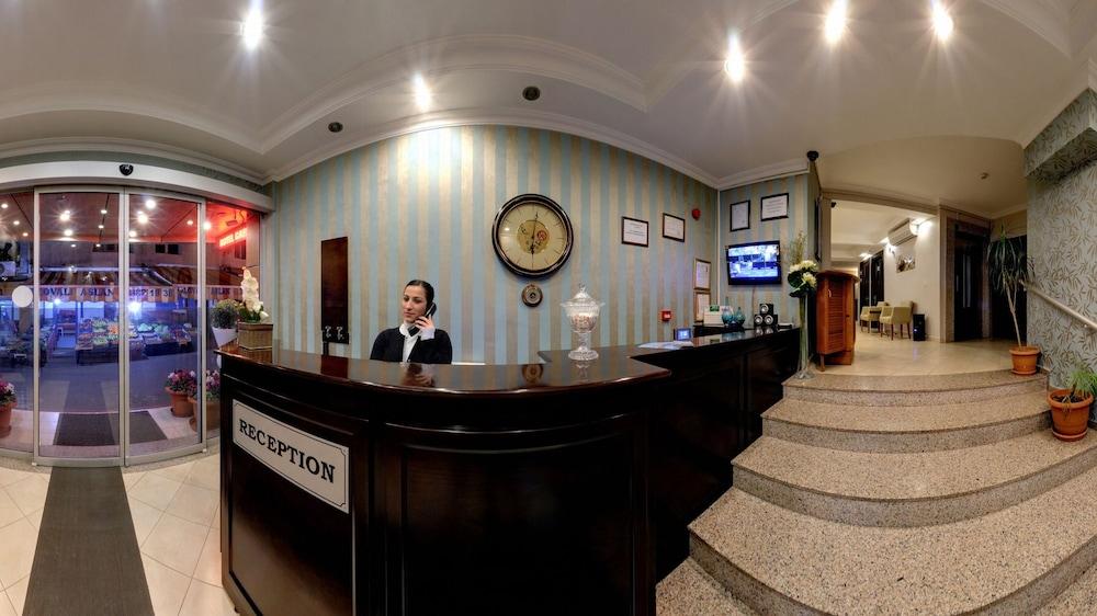 Marine House Boutique Hotel Adalar Ngoại thất bức ảnh
