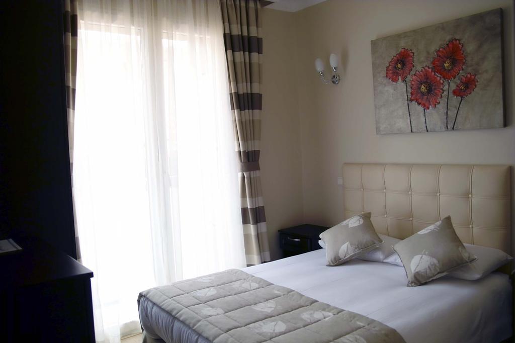 Marine House Boutique Hotel Adalar Ngoại thất bức ảnh