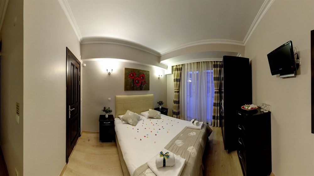 Marine House Boutique Hotel Adalar Ngoại thất bức ảnh
